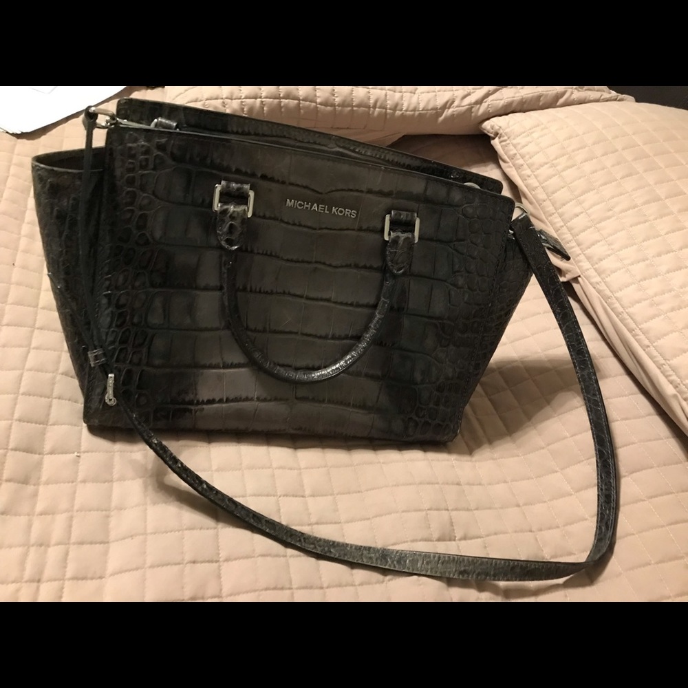 😍😍 MUST-HAVE MICHAEL KORS HANDBAG😍😍
